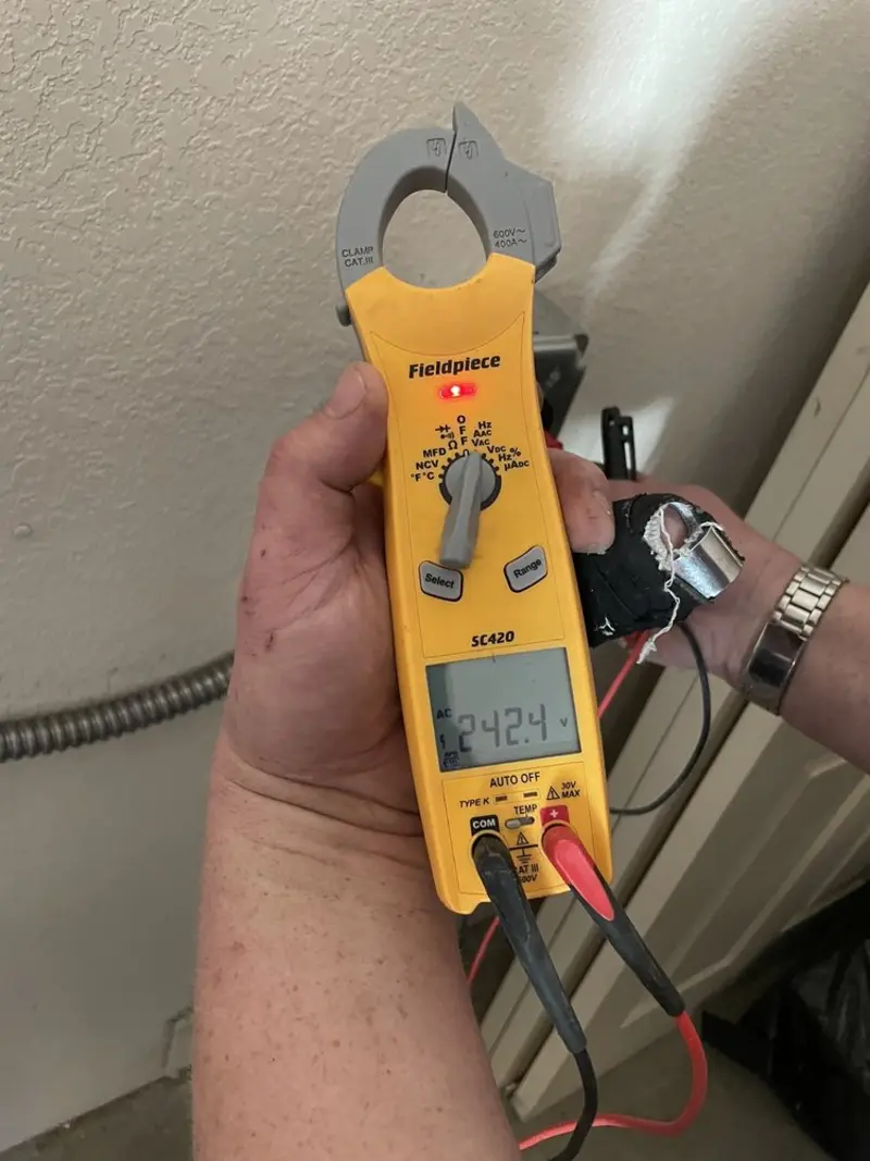 Voltage testing with clamp meter during Generator Installation in New Hempstead